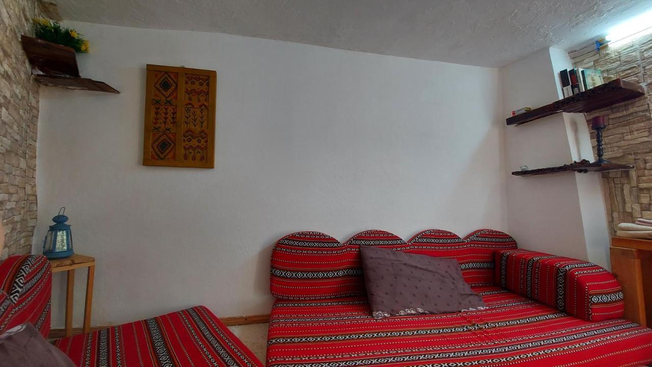 Our Villa'S Private Apartments - Hq Budget Stay - Wonderful Horizon View Of Jerash Jarash Exterior photo