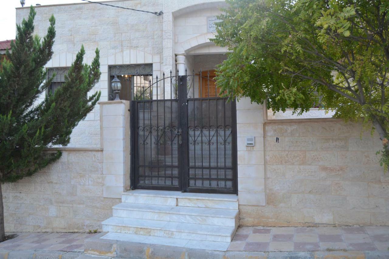 Our Villa'S Private Apartments - Hq Budget Stay - Wonderful Horizon View Of Jerash Jarash Exterior photo