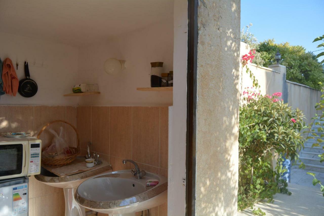 Our Villa'S Private Apartments - Hq Budget Stay - Wonderful Horizon View Of Jerash Jarash Exterior photo